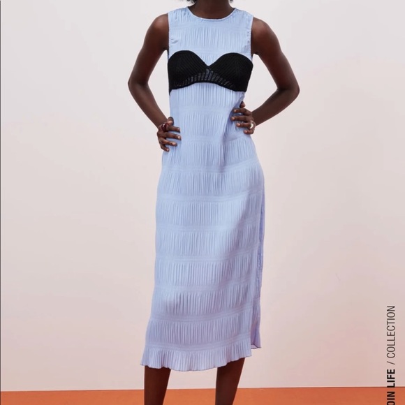 ZARA PLEATED CROCHET DRESS - Picture 1 of 9